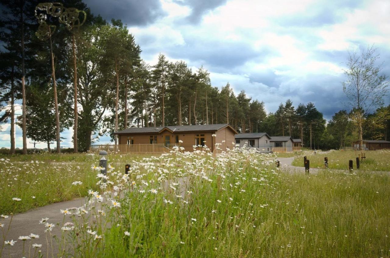 Hollicarrs - Sunflower Lodge Йорк Екстер'єр фото